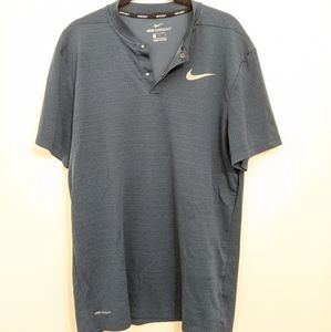Nike Aeroreact shirt